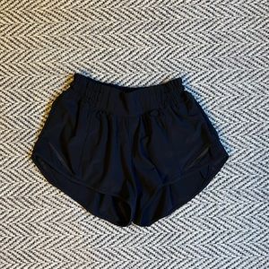 Lululemon Hotty Hot Low Rise Shorts 2.5” Inseam